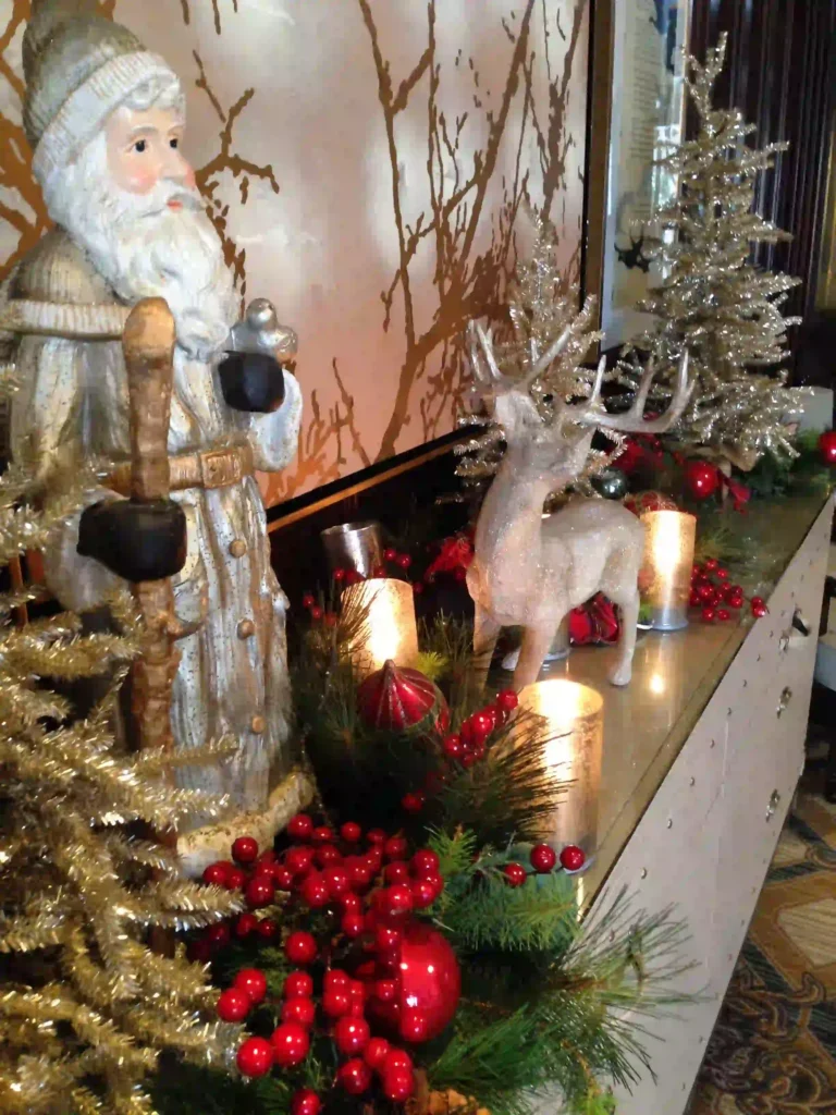 Grapevine Christmas wreath ideas for mantels and indoor decor