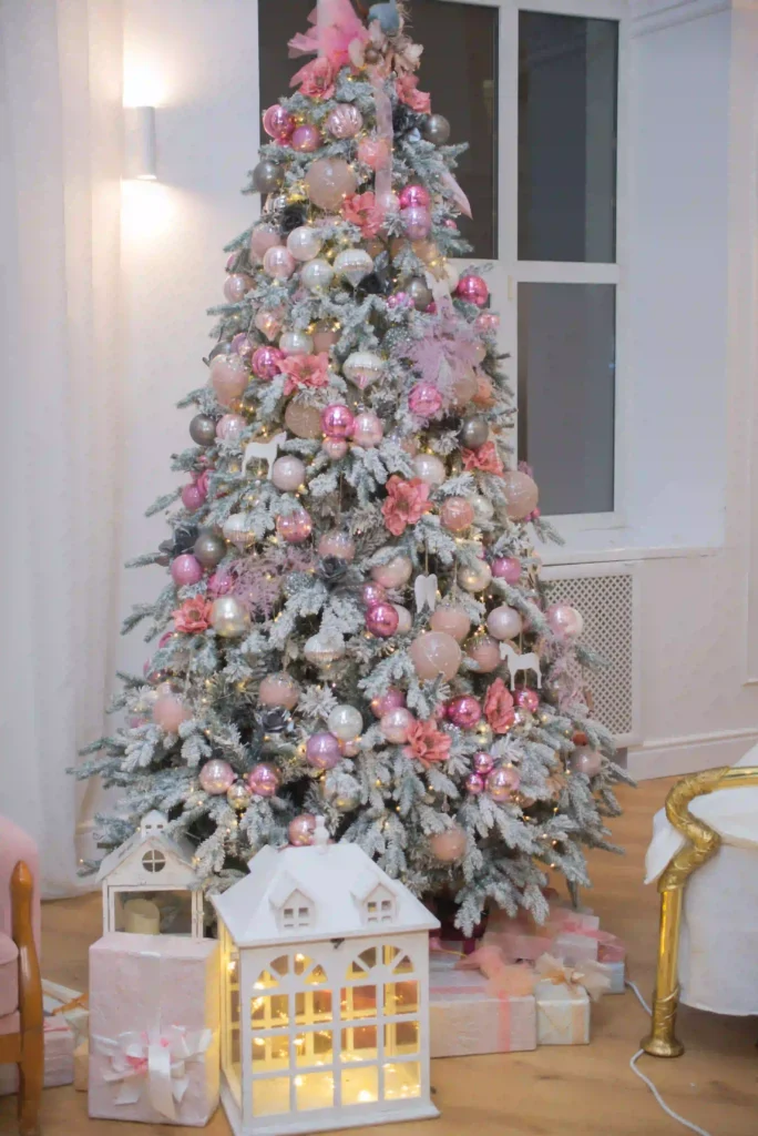 White Christmas tree ribbon and ornament layering design tutorial