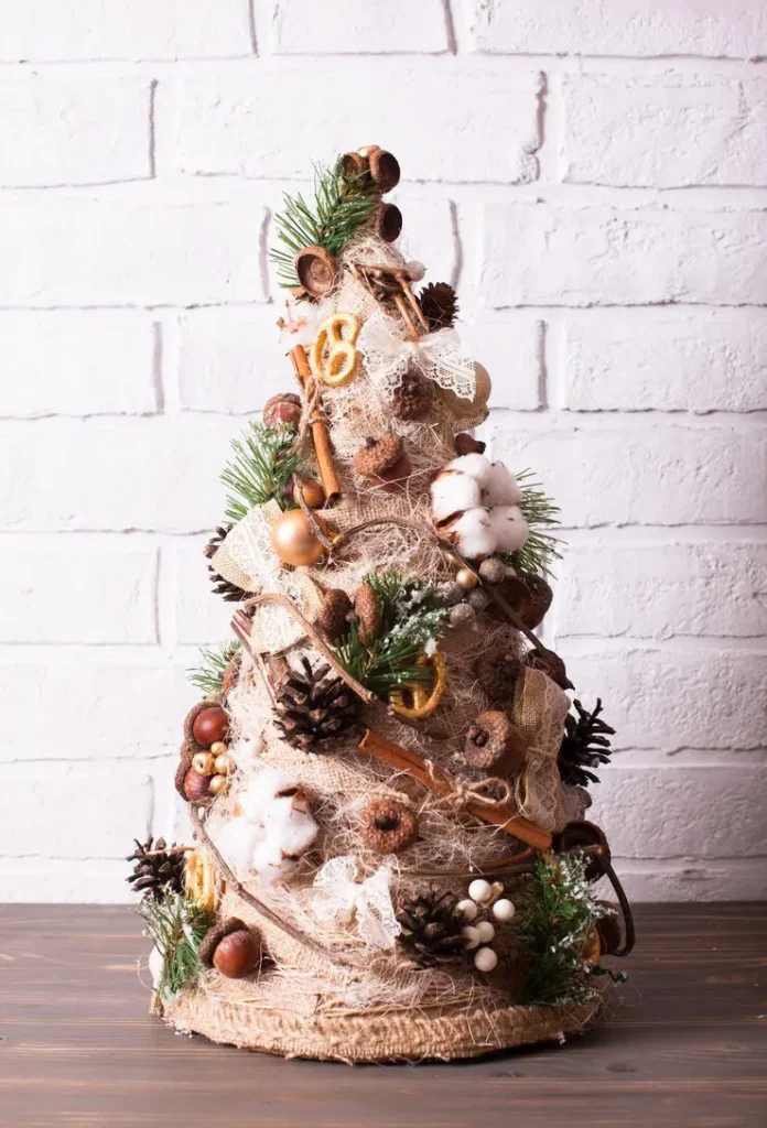 Modern Gingerbread Christmas Tree Ideas with neutral Scandinavian tones