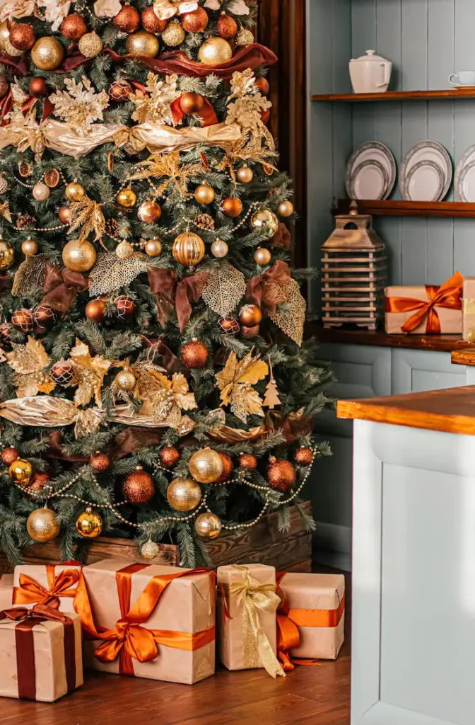 Small Christmas Tree Decorating Ideas to make tree look taller and fuller